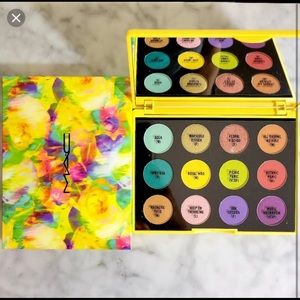 MAC Eye Shadow X 12: Botanic Panic